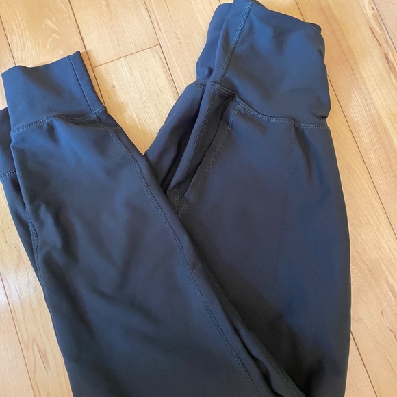 Old Navy - Powersoft Active Joggers - LIKE NEW - small - Picture 4 of 5